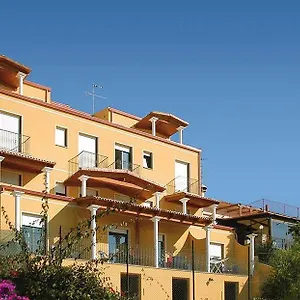 Lu' Maladroxia Hotel