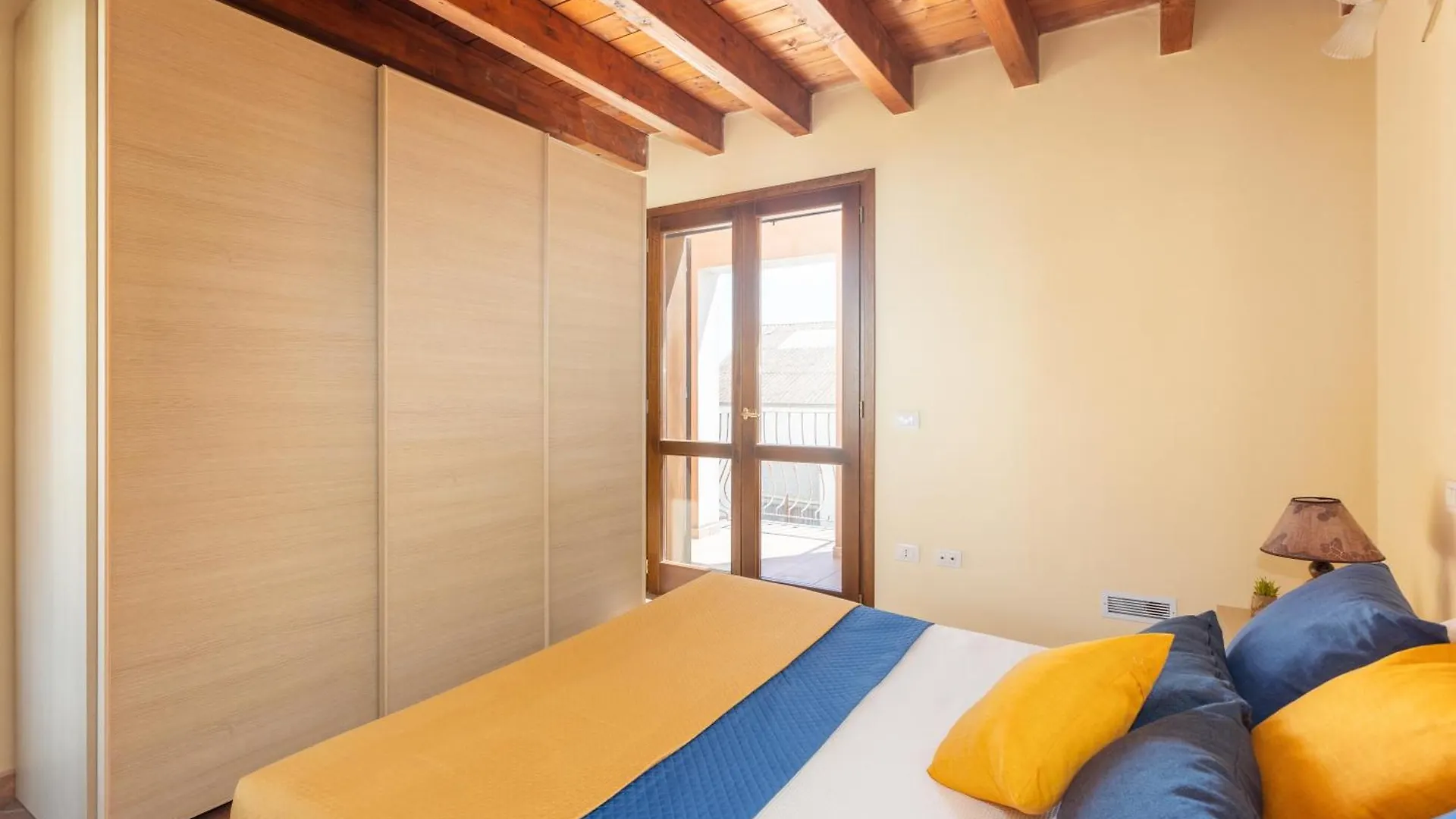 Apartment Sant'Antioco - Spazioso Appartamento Al Centro Italy