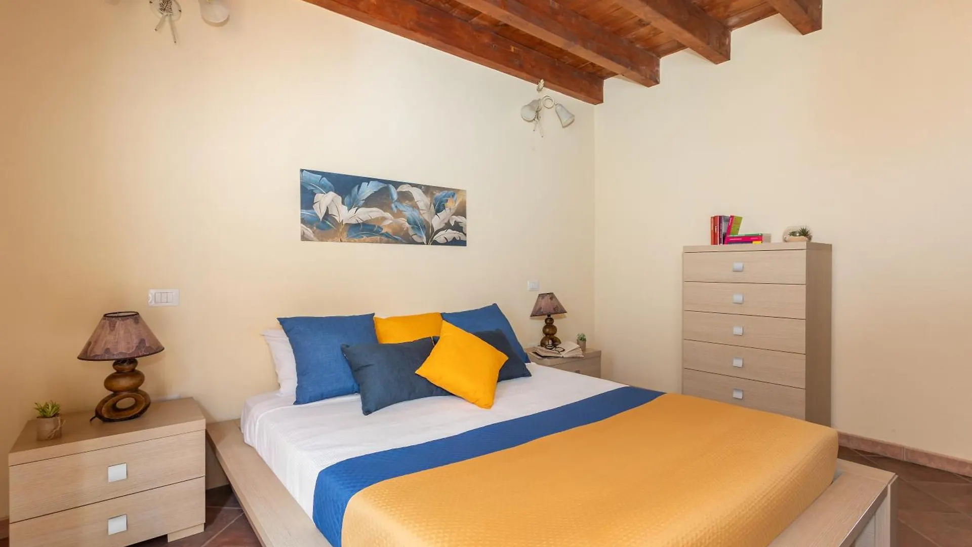 Sant'Antioco - Spazioso Appartamento Al Centro